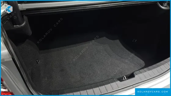 HYUNDAI GRANDEUR HG220 DIESEL MODERN