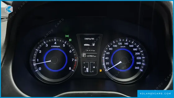 HYUNDAI GRANDEUR HG300 PREMIUM