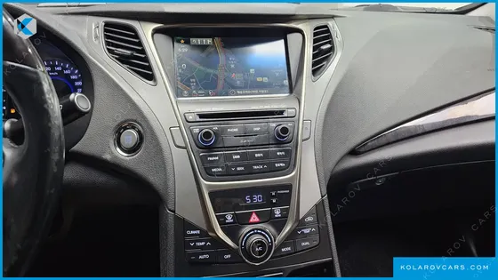 HYUNDAI GRANDEUR HG300 PREMIUM