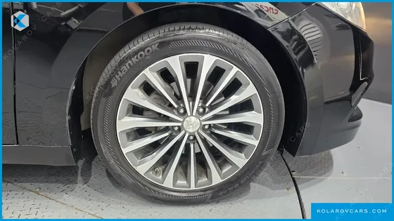 HYUNDAI GRANDEUR HG300 PREMIUM