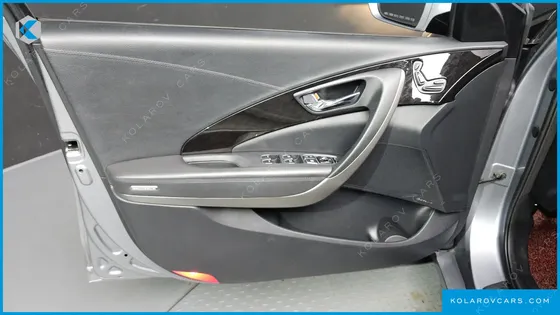 HYUNDAI GRANDEUR HG220 DIESEL MODERN COLLECTION