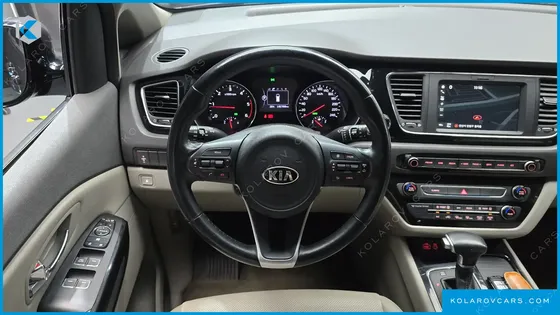 KIA CARNIVAL 9-SEATER PRESTIGE