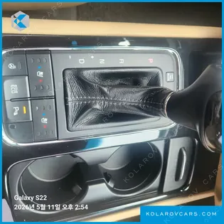KIA CARNIVAL 9-SEATER PRESTIGE