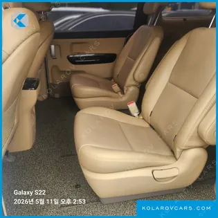 KIA CARNIVAL 9-SEATER PRESTIGE