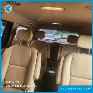 KIA CARNIVAL 9-SEATER PRESTIGE