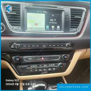 KIA CARNIVAL 9-SEATER PRESTIGE