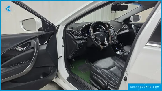 HYUNDAI GRANDEUR LPG HG300 TAXI
