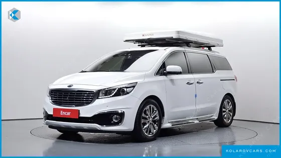 KIA CARNIVAL 9-SEATER NOBLESSE