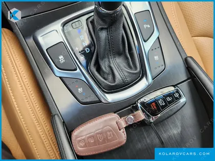 HYUNDAI GRANDEUR HG240 MODERN