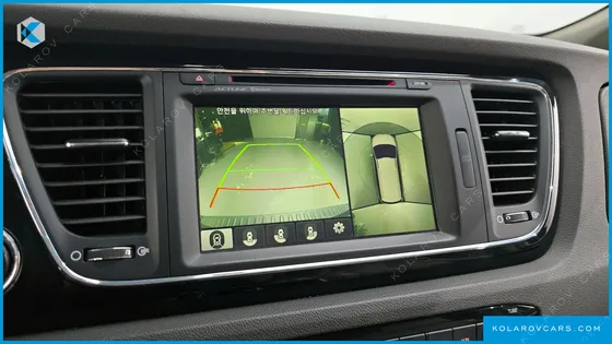 KIA CARNIVAL 9-SEATER NOBLESSE