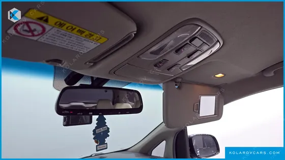 KIA CARNIVAL 9-SEATER NOBLESSE