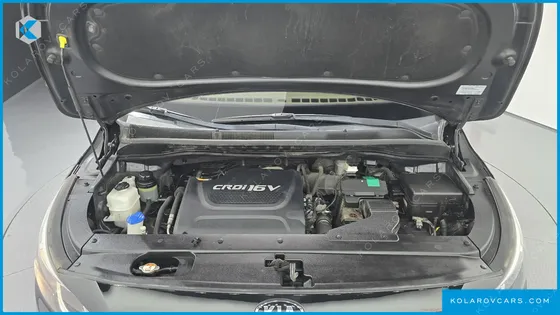 KIA CARNIVAL 9-SEATER PRESTIGE