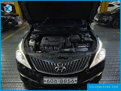 HYUNDAI GRANDEUR HG240 MODERN