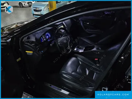 HYUNDAI GRANDEUR HG240 MODERN