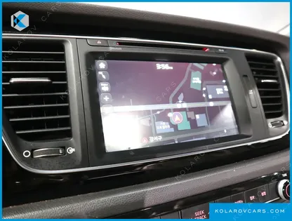 KIA CARNIVAL 11-SEATER NOBLESSE