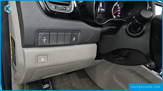 KIA CARNIVAL 9-SEATER PRESTIGE
