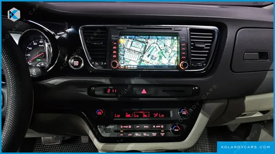 KIA CARNIVAL 11-SEATER PRESTIGE