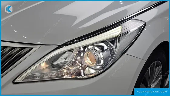 HYUNDAI GRANDEUR HG240 MODERN