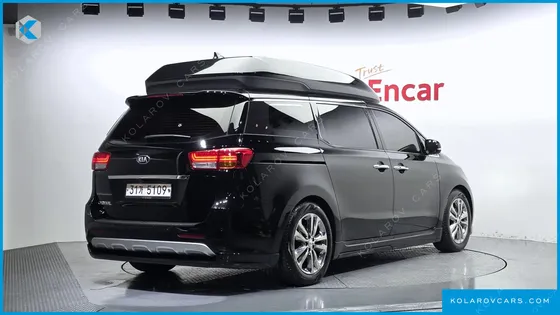 KIA CARNIVAL GASOLINE 9-SEATER HI-LIMOUSINE