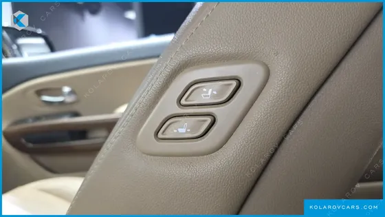 KIA CARNIVAL GASOLINE 9-SEATER HI-LIMOUSINE