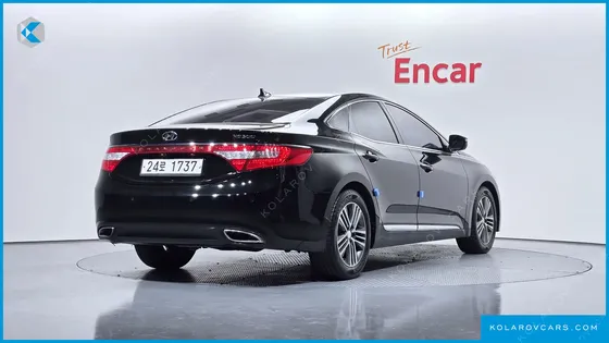 HYUNDAI GRANDEUR HG240 MODERN