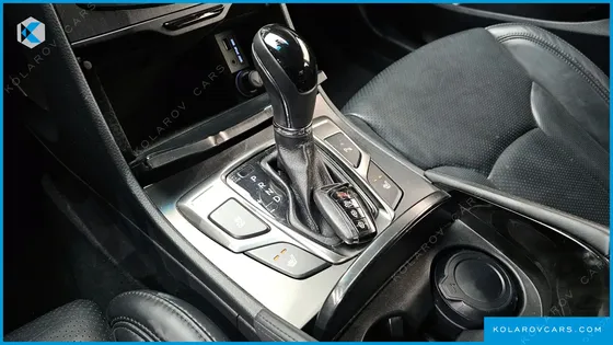 HYUNDAI GRANDEUR HG240 MODERN