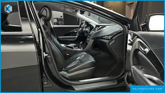 HYUNDAI GRANDEUR HG240 MODERN