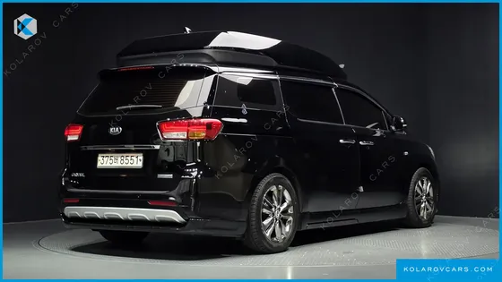KIA CARNIVAL 9-SEATER HI-LIMOUSINE