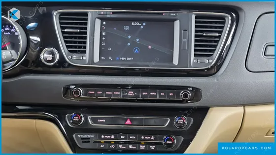 KIA CARNIVAL 9-SEATER HI-LIMOUSINE