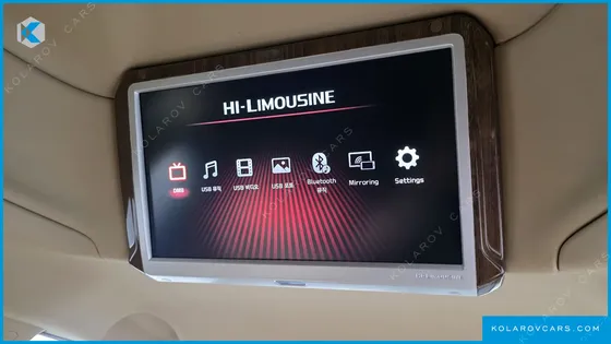 KIA CARNIVAL 9-SEATER HI-LIMOUSINE