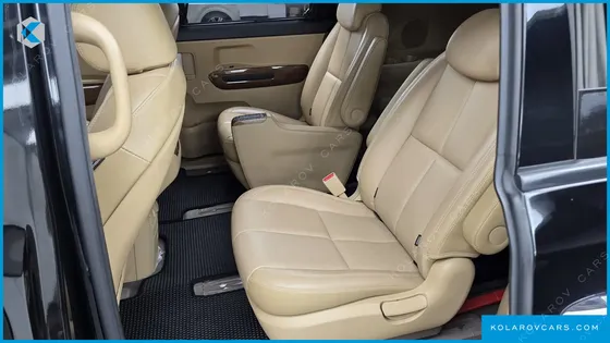 KIA CARNIVAL 9-SEATER HI-LIMOUSINE