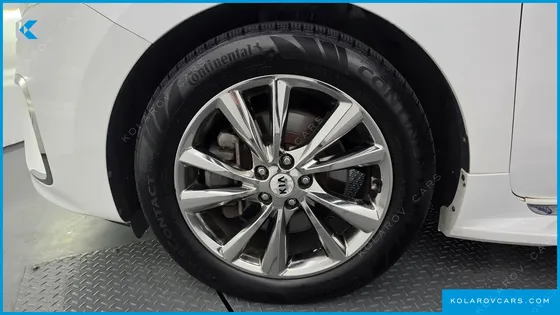 KIA CARNIVAL 9-SEATER NOBLESSE SPECIAL