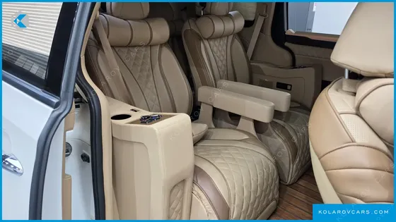 KIA CARNIVAL 9-SEATER NOBLESSE SPECIAL