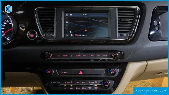 KIA CARNIVAL 9-SEATER NOBLESSE SPECIAL