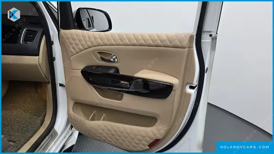 KIA CARNIVAL 9-SEATER NOBLESSE SPECIAL