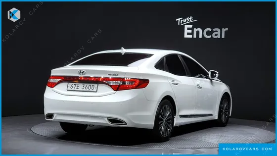 HYUNDAI GRANDEUR HG240 MODERN
