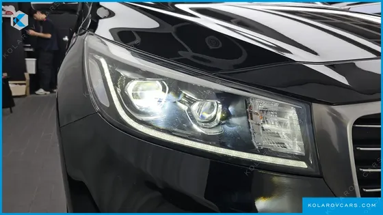 KIA CARNIVAL 9-SEATER NOBLESSE SPECIAL