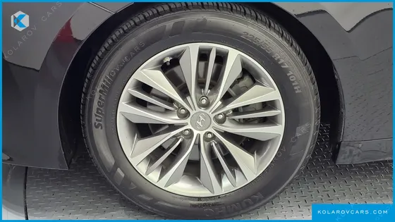 HYUNDAI GRANDEUR HG240 MODERN COLLECTION