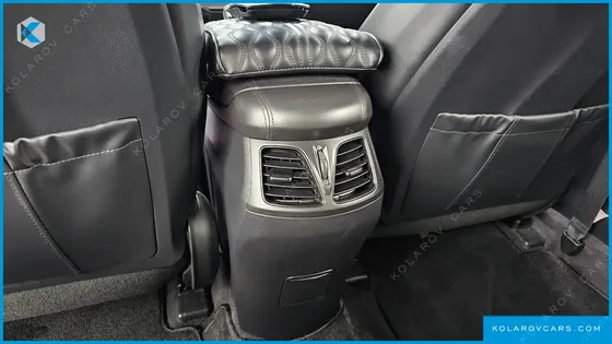 HYUNDAI GRANDEUR HG240 MODERN COLLECTION