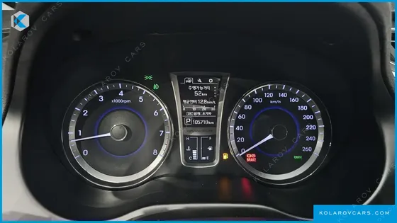 HYUNDAI GRANDEUR HG240 MODERN