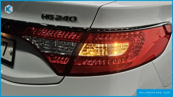 HYUNDAI GRANDEUR HG240 MODERN