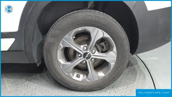KIA SELTOS GASOLINE 1.6 TURBO 2WD