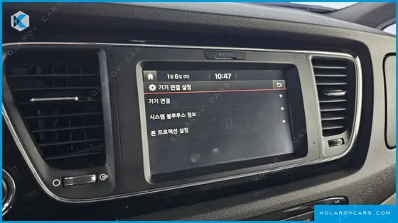KIA CARNIVAL 9-SEATER PRESTIGE