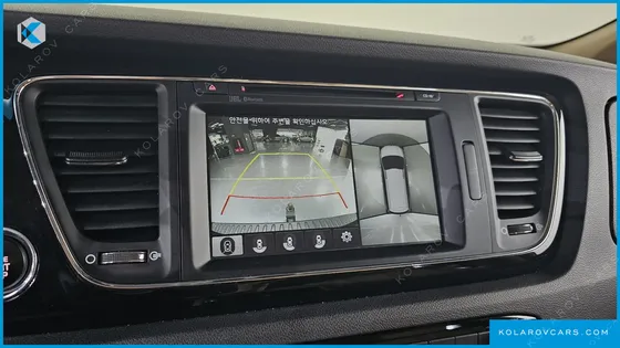 KIA CARNIVAL 9-SEATER HI-LIMOUSINE