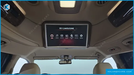 KIA CARNIVAL 9-SEATER HI-LIMOUSINE