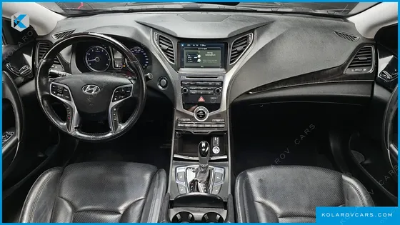 HYUNDAI GRANDEUR HG240 MODERN