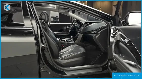 HYUNDAI GRANDEUR HG240 MODERN