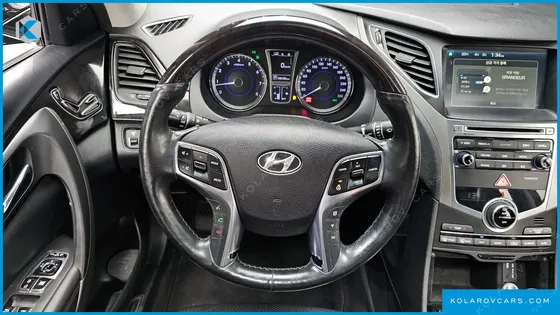 HYUNDAI GRANDEUR HG240 MODERN