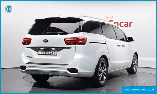 KIA CARNIVAL GASOLINE 9-SEATER NOBLESSE SPECIAL