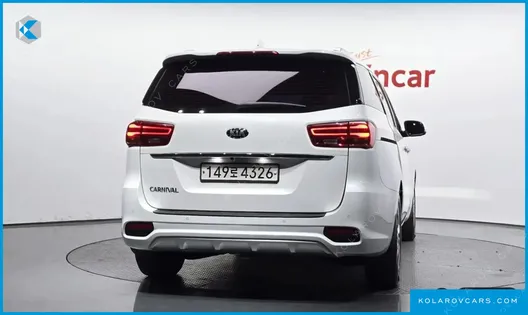KIA CARNIVAL GASOLINE 9-SEATER NOBLESSE SPECIAL